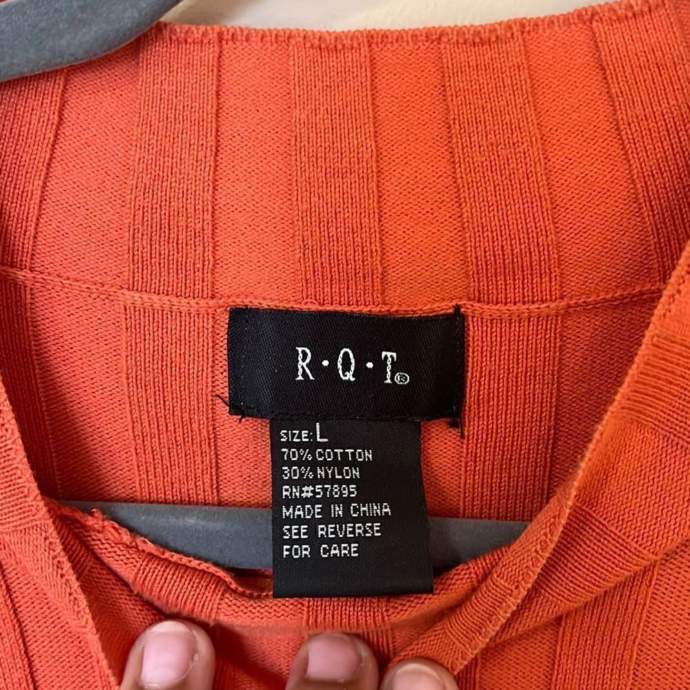 RQT Cotton Blend Belted Top - Picture 6 of 9